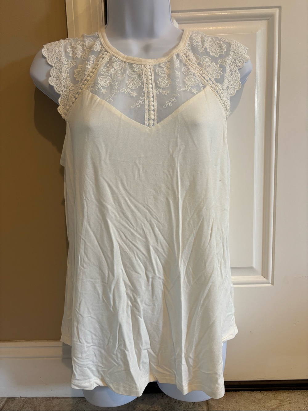 White Lace Yoke Sleeveless Top